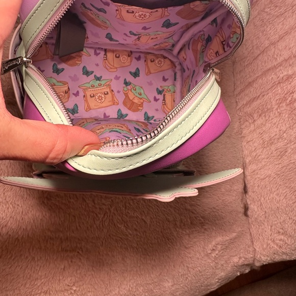 Loungefly Star Wars Pink Backpack with Baby Yoda and Butterflies - Picture 4 of 6